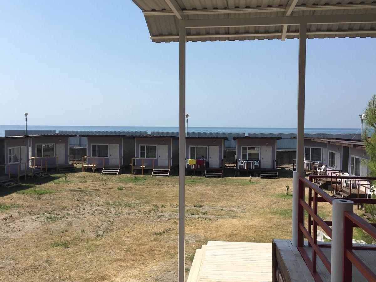 بيزوندا Mini-Hotel Forest Club المظهر الخارجي الصورة
