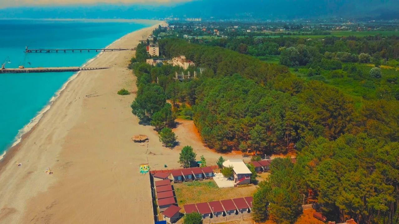 بيزوندا Mini-Hotel Forest Club المظهر الخارجي الصورة
